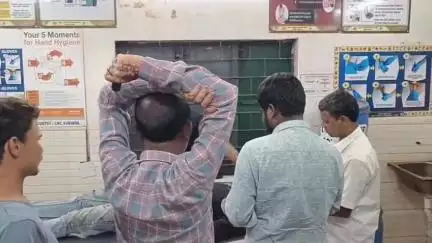 ସୁକିନ୍ଦା: ଅତ୍ତା ରାସ୍ତାରେ ବାଇକ ଦୁର୍ଘଟଣାରେ ସ୍ଥାନୀୟ ଦୁଇ ଯୁବକ ଗୁରୁତର କଟକ ସ୍ଥାନାନ୍ତର
