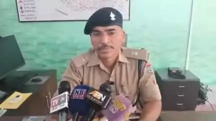 रुद्रपुर: रुद्रपुर कोतवाली पुलिस ने गल्ला मंडी से एक आरोपी को अवैध तमंचा और जिंदा कारतूस के साथ किया गिरफ्तार