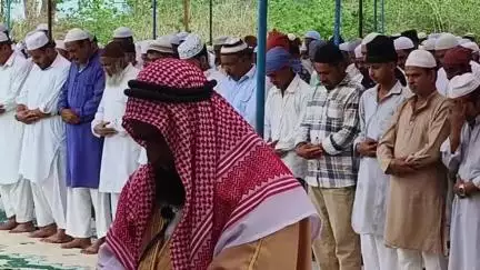 नाहन: ईदगाह नाहन में पढ़ी गई ईद उल अजहा की नमाज, जामा मस्जिद के मौलाना अब्दुल रऊफ ने करवाई नमाज अदा