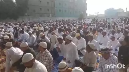 जमुई: ईदगाह, जामा मस्जिद सहित जमुई की विभिन्न मस्जिदों में अकीदत के साथ अदा की गई बकरीद की नमाज़, दी गई कुर्बानी