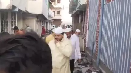 औरंगाबाद: औरंगाबाद में धूमधाम से मनाया जा रहा कुर्बानी का पर्व बकरीद, शहर की मस्जिदों में नमाज अदा कर की गई पर्व की शुरुआत