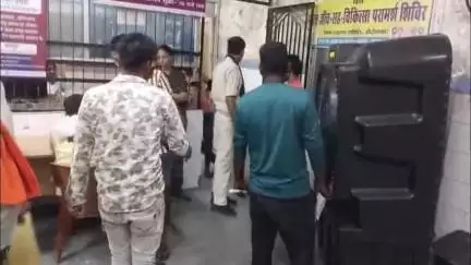 औरंगाबाद: बकरीद पर्व के मद्देनजर उत्पाद विभाग की टीम ने शहर के विभिन्न स्थलों से 2 लोगों को किया गिरफ्तार