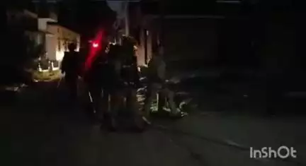 घोरावल: बकरीद को लेकर पुलिस ने शाहगंज बाजार में किया फ्लैग मार्च