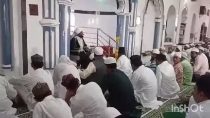 जमुई: जमुई में तपती गर्मी में अकीदत से अदा की गई बकरीद की नमाज