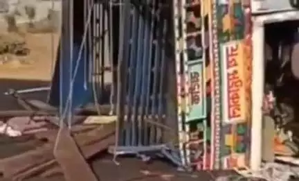 कुंडम: ग्राम अण्ढार में तेज रफ्तार पिकअप वाहन पलटा, बेटी को ससुराल ले जा रहे 32 लोग घायल
