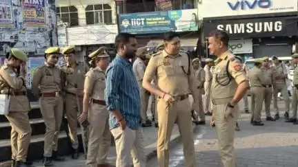 रामपुर: शनिवार को सभी मस्जिदों में कड़ी सुरक्षा के बीच ईद उल अज़हा की नमाज़ अदा की गई