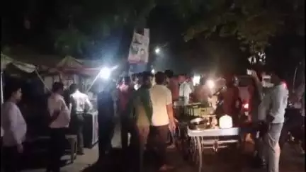 हरदोई: मेडिकल कॉलेज गेट पर दो पक्षों के बीच हुई मारपीट, काफी देर तक होता रहा हंगामा, पुलिस नहीं पहुंची