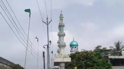 দাংতল ৰাজহ চক্ৰ: বৰতালোৱা ঈদ-গা ময়দানত ঈদ-উজ-জোহা উদযাপন ৮ শতাধিক লোকৰ অংশগ্ৰহণ