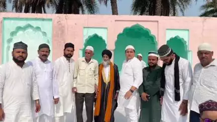 बिल्सी: बिल्सी में शांतिपूर्वक अदा की गई ईद उल अजहा की नमाज, लोगों ने देश में अमन-शांति के लिए मांगी दुआएं