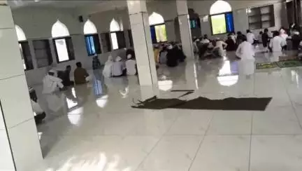हिण्डौन: शहर सहित क्षेत्र में हर्षोल्लास से मनाया गया ईदुल अजहा का पर्व, गले मिलकर दी गई ईद की मुबारकबाद, सदर पुलिस रही तैनात