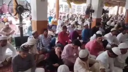 मेदिनीनगर (डालटनगंज): ईद-उल-अजहा (बकरीद) पर मेदिनीनगर की मस्जिदों में अदा की गई नमाज, मुस्लिम धर्मावलंबियों में दिखा उत्साह