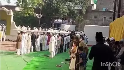 कटनी नगर: बक़रीद पर्व के अवसर पर मुस्लिम समाज ने चांडक चौक स्थित ईदगाह में अदा की विशेष नमाज़