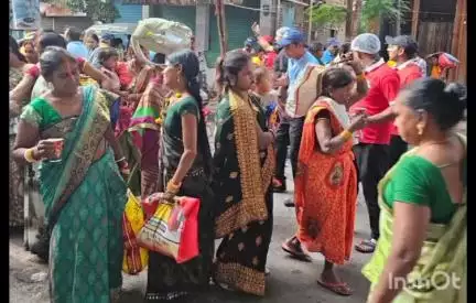 गया टाउन सीडी ब्लॉक: फल्गु नदी में स्नान कर एकादशी व्रत का पारण कर लौट रहे 5000 से अधिक व्रतियों को पिलाया गया शरबत