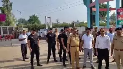 कन्नौज जनपद में बकरीद पर ईदगाह स्थल पर रही पुलिस की कड़ी नजर dm, sp पुलिस फोर्स के साथ सुरक्षा व्यवस्था में रहे मौजूद