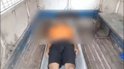 শান্তিপুর: এক যুবকের আত্মহত্যা ঘিরে তীব্র চাঞ্চল্য শান্তিপুরের ঢাকা পাড়ায়, অভিযোগ, এক মহিলার ব্ল্যাকমেলিং হাত থেকে বাঁচতে আত্মহত্যা