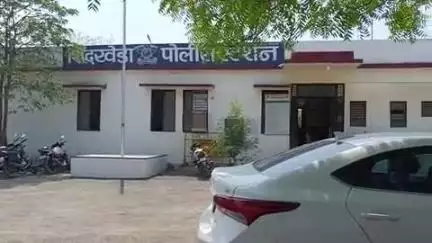 शिंदखेडा: पाटण गावातून १८ वर्षीय तरुणी बेपत्ता, शिंदखेडा पोलिसांत हरवल्याची नोंद