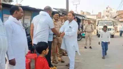 माधौगढ़: माधौगढ़ नगर में मनाई गई बकरीद, प्रशासन रहा मौजूद; ड्रॉन कैमरे से की गई निगरानी