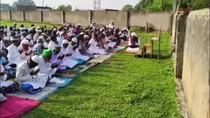 गोबिंदपुर राजनगर: शोभापुर में ईद-उल-अजहा के अवसर लोगों ने नमाज़ अदा की