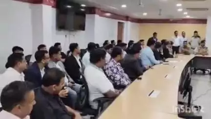 रायपुर: एसएसपी रायपुर ने सभी होटल, बार, क्लब संचालकों की ली बैठक, दिए सख्त निर्देश