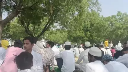 सीकरी: सीकरी में अकीदत के साथ मनाया गया ईद उल अजहा का त्यौहार