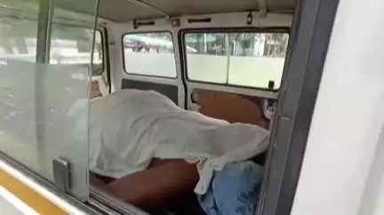 তুফানগঞ্জ ২: নয়ারহাট এলাকায় নিয়ন্ত্রণ হারিয়ে মোটরসাইকেল দুর্ঘটনায় মৃত্যু হল তুফানগঞ্জ কোর্টের গার্ড ইন চার্জের