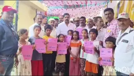 పర్వతగిరి: పర్వతగిరి మండలంలో ప్రభుత్వ పాఠశాలల్లో విద్యార్థుల నమోదును పెంచమని గ్రామస్తులు, తండావాలను కోరిన ఎమ్మెల్యే కేఆర్ నాగరాజు