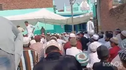 मीरगंज: मीरगंज ईदगाह में शांतिपूर्वक अदा की गई ईद उल अजहा की नमाज