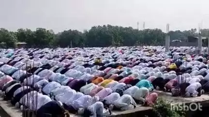 उधवा: प्रखंड क्षेत्र में ईद उल अजहा का पर्व हर्षोल्लास के साथ मनाया गया, लोगों ने एक-दूसरे को मुबारकबाद दी