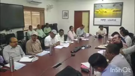 बड़गांव: जिला कलेक्टर नमित मेहता ने कलेक्ट्रेट मिनी सभागार से वंदे गंगा जल संरक्षण जन अभियान की प्रगति पर वीसी माध्यम से बैठक की