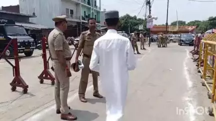 बरेली: बरेली के किला थाना क्षेत्र के बाकरगंज में ईदगाह में शांतिपूर्ण तरीके से पढ़ी गई बकरा ईद की नमाज, प्रशासन रहा मुस्तैद