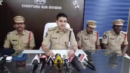 మోతుగూడెం పోలీస్ స్టేషన్ పరిధిలో 100 కేజీల గంజాయి పట్టివేత, ఇద్దరు అరెస్టు, అదనపు ఎస్పీ పంకజ్ కుమార్ మీనా