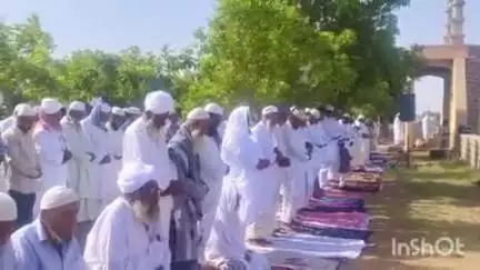 पोकरण: मुख्य ईदगाह में मुस्लिम भाइयों ने ईद उल अजहा पर नमाज अदा की, देश में अमन-चैन और खुशहाली की दुआ मांगी