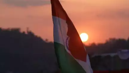 प्रधानमंत्री Narendra Modi ने चिनाब और अंजी जैसे प्रतिष्ठित पुलों पर यात्रा के अपने प्रेरणादायी अनुभव बताया।