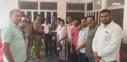 खेरागढ़: काग्रोल में संविदा विद्युतकर्मी के भ्रष्टाचार का विरोध करना पड़ा भारी, दो पत्रकारों पर दर्ज हुआ फर्जी मुकदमा