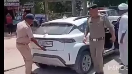 દિયોદર: શહેરમાં પોલીસે હાઇવે વિસ્તારમાં વાહન ચેકિંગ હાથ ધર્યું