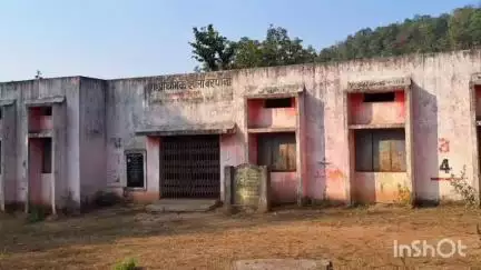 कोरबा: शासन की अभिनव पहल से बरपानी के पहाड़ी कोरवा बच्चों का भविष्य हुआ उज्ज्वल, नियमित शिक्षकों की नियुक्ति से दूर हुई समस्या