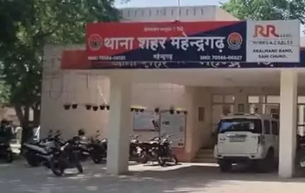 महेंद्रगढ़: शहर में भेड़ बकरियां चरा रहे एक 12 वर्षीय लड़के की अपहरण की शिकायत पर पुलिस ने मामला किया दर्ज, जांच शुरू