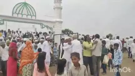 हरसूद: नया हरसूद, छनेरा समेत ग्रामीण क्षेत्रों में ईद उल अजहा का पर्व धूमधाम से मनाया गया