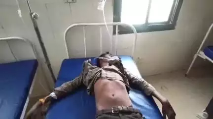 नरसिंहपुर: बरखेड़ा के पास दुर्घटना में घायल व्यक्ति को 1033 एम्बुलेंस से जिला अस्पताल में भर्ती कराया गया