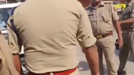 इटवा: बकरीद पर्व को लेकर डीएम व एसपी ने इटवा कस्बे का दौरा किया, सुरक्षा व्यवस्था का लिया जायजा