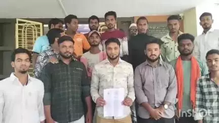 जालना: हिंद नगर येथे डीपी रोड  रस्त्याची दुरुस्त करा नागरिकांचे महानगरपालिकेचे आयुक्त संतोष खांडेकर यांना निवेदन  #Jansamasya
