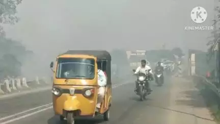 ఖమ్మం అర్బన్: ఖమ్మం లో దట్టమైన పొగతో ప్రయాణికులు తీవ్ర ఇబ్బందులు