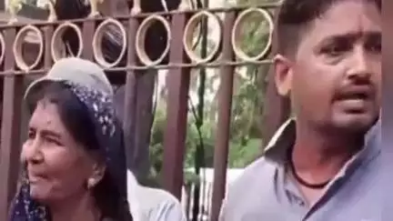 हुज़ूर: रीवा के जानकी पार्क स्थित साड़ी की दुकान से महिला ने साड़ी चुराई, पुलिस ने पकड़ा