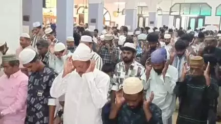 சிவகங்கை: நேரு பஜாரில் பக்ரீத் பண்டிகை சிறப்பு தொழுகை