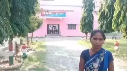 रामगढ़: खैराही में पत्नी की हत्या के लिए गाड़ी से टक्कर मारने के दौरान बेटे को चपेट में लिया, पुत्र के शव को जंगल में दफनाया