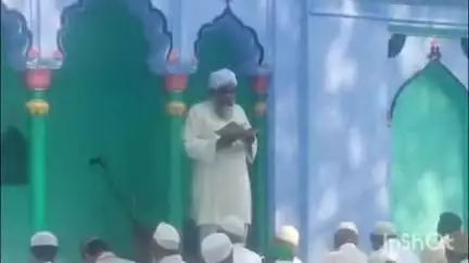 नानपारा: रूपईडीहा में ईदुल अजहा की नमाज अदा की गई, देश के अमन-चैन की दुआएं मांगी गईं