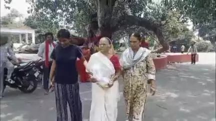 मधुपुर: पेंशन के लिए बेटे ने मां को प्रताड़ित किया, मामला थाने पहुंचा
