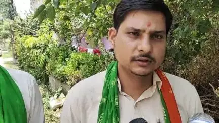 फर्रुखाबाद: जनपद में हो रहे अवैध खनन को लेकर भाकियू अखंड प्रदेश के अध्यक्ष ने खनन अधिकारी के खिलाफ खोला मोर्चा