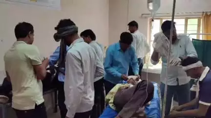 फुलेरा मु. सांभर: रेनवाल थाना इलाके में जमीनी विवाद को लेकर दो पक्षों में खूनी संघर्ष, एक-दूसरे पर लाठी-डंडों से किया हमला, कई लोग घायल