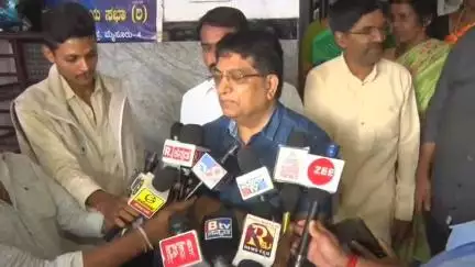 ಮೈಸೂರು: ಆರ್ಸಿಬಿ ಅಭಿಮಾನಿಗಳ ಸಾವಿನ ಪ್ರಕರಣಕ್ಕೆ ಸಂಬಂಧಿಸಿದಂತೆ ಸಿಎಂ ಡಿಸಿಎಂ ಹಾಗೂ ಗೃಹ ಸಚಿವರು ರಾಜೀನಾಮೆ ನೀಡಬೇಕು:ನಿವೃತ್ತ ಪೊಲೀಸ್ ಭಾಸ್ಕರ್ ರಾವ್